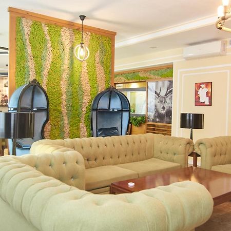 Green Which Hotel Πετροπάβλοφσκ Εξωτερικό φωτογραφία