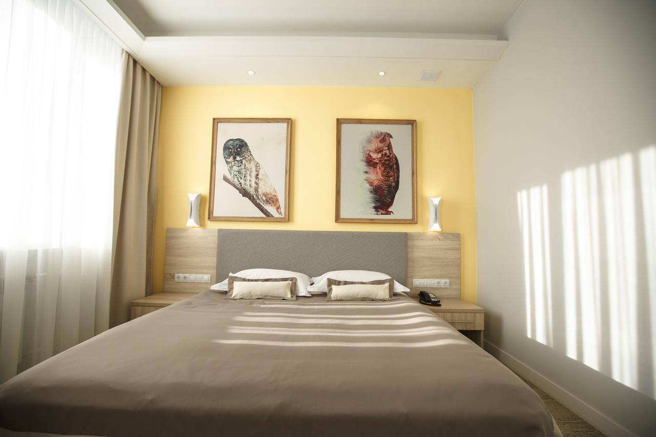 Green Which Hotel Πετροπάβλοφσκ Εξωτερικό φωτογραφία