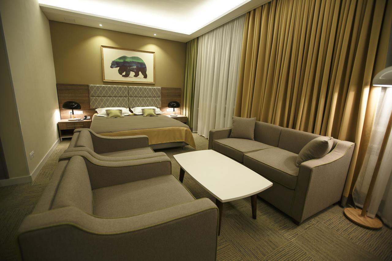 Green Which Hotel Πετροπάβλοφσκ Εξωτερικό φωτογραφία